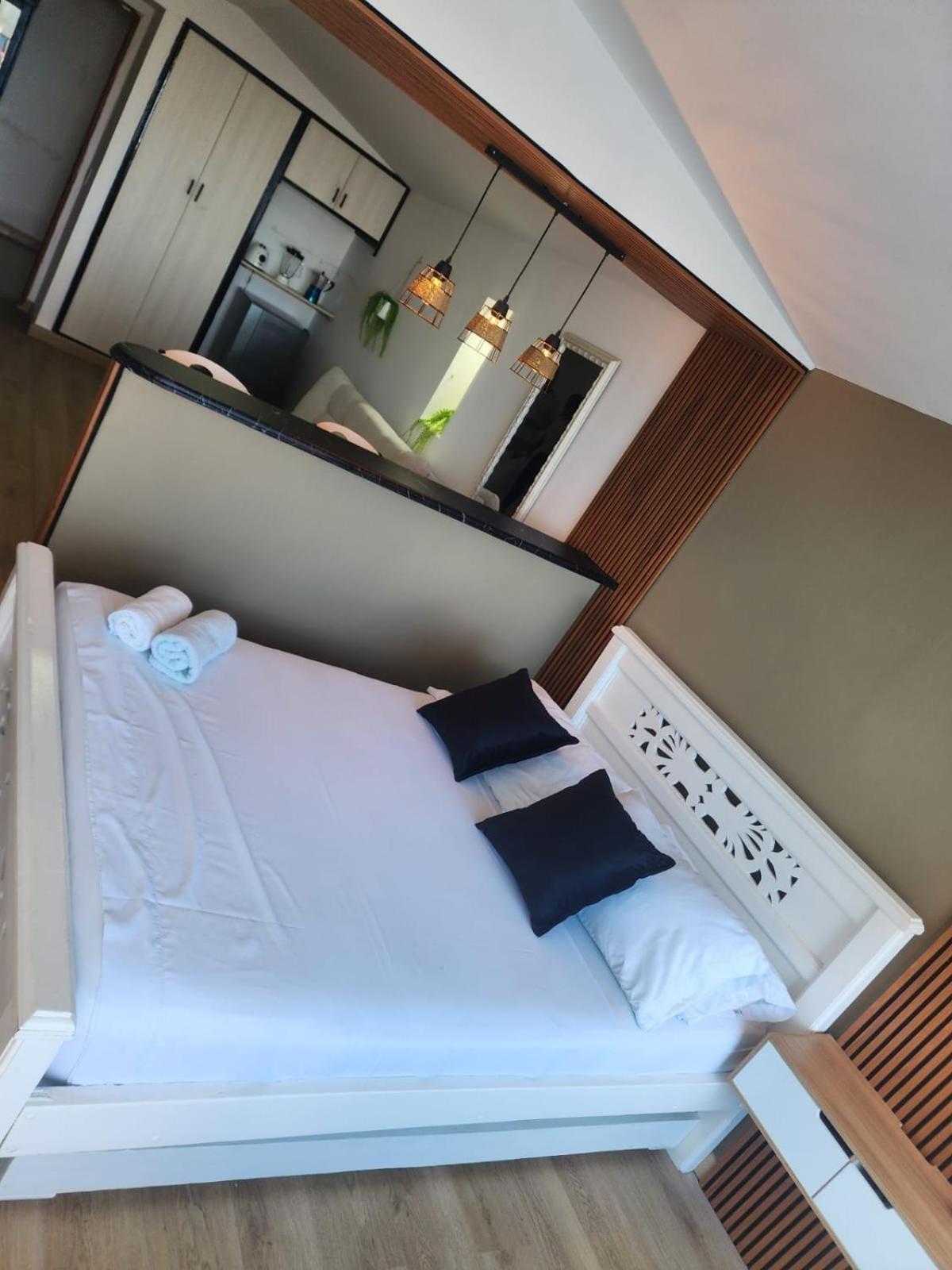 Lindo Estudio Con Espectacular Vista