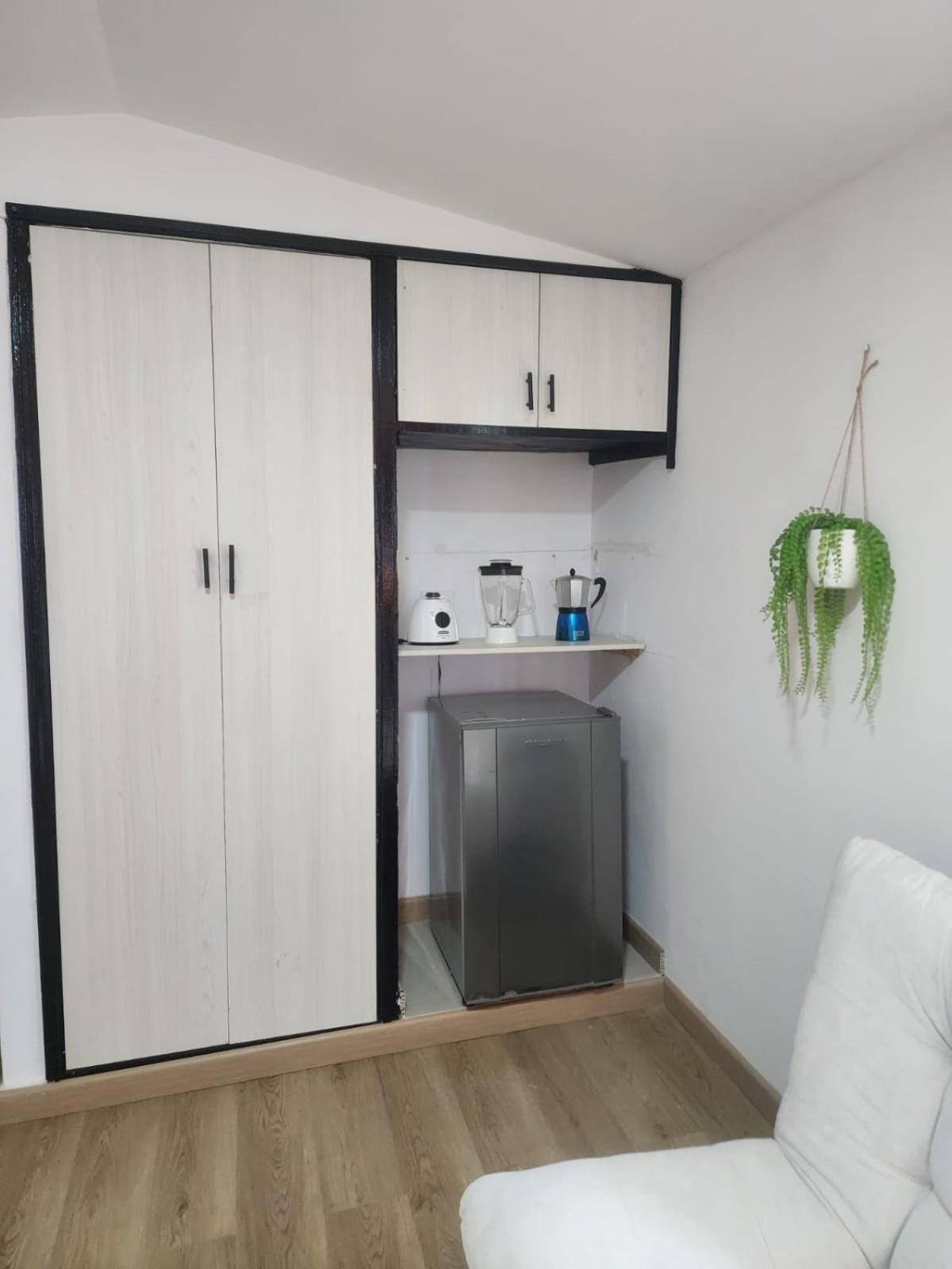 Lindo Estudio Con Espectacular Vista